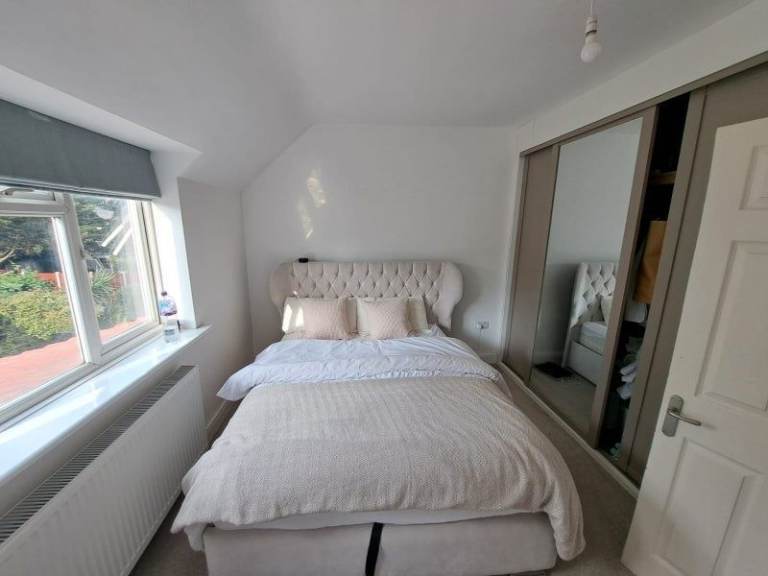 📚 Quiet Study Friendly Shared Room - Peaceful, No Disruptions, Perfect for Students Romford📖