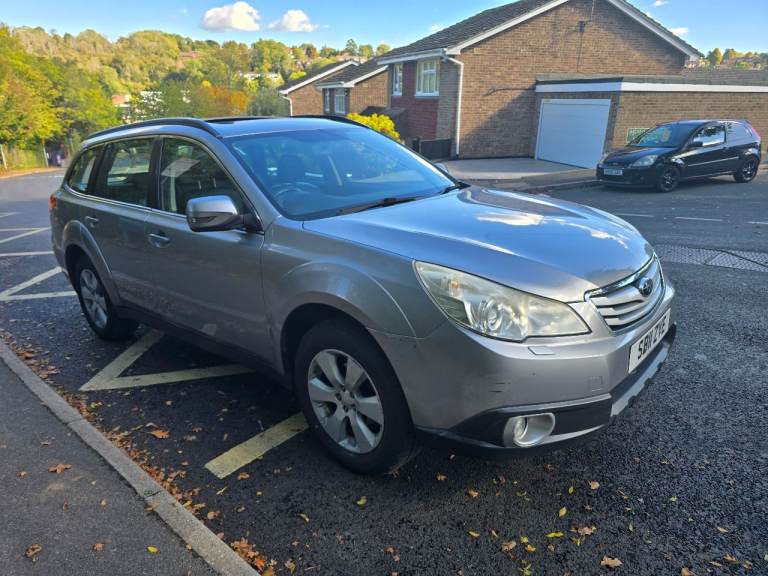 Subaru OUTBACK, Estate, 2011, Semi-Auto, 2457 (cc), 5 doors