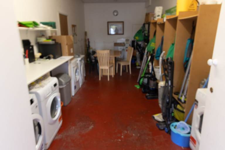 Lock up / workshop to rear of Birtley Front Street.