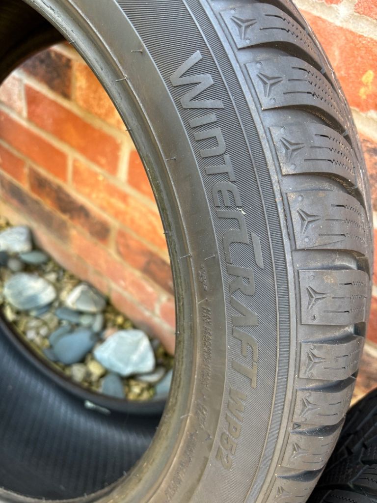 Winter tyres set