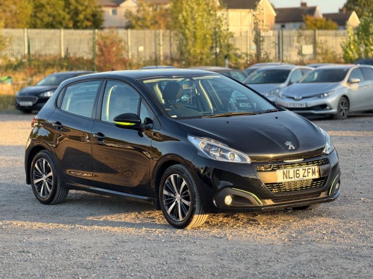 Peugeot, 208, Hatchback, 2016, Manual, 1199 (cc), 5 doors