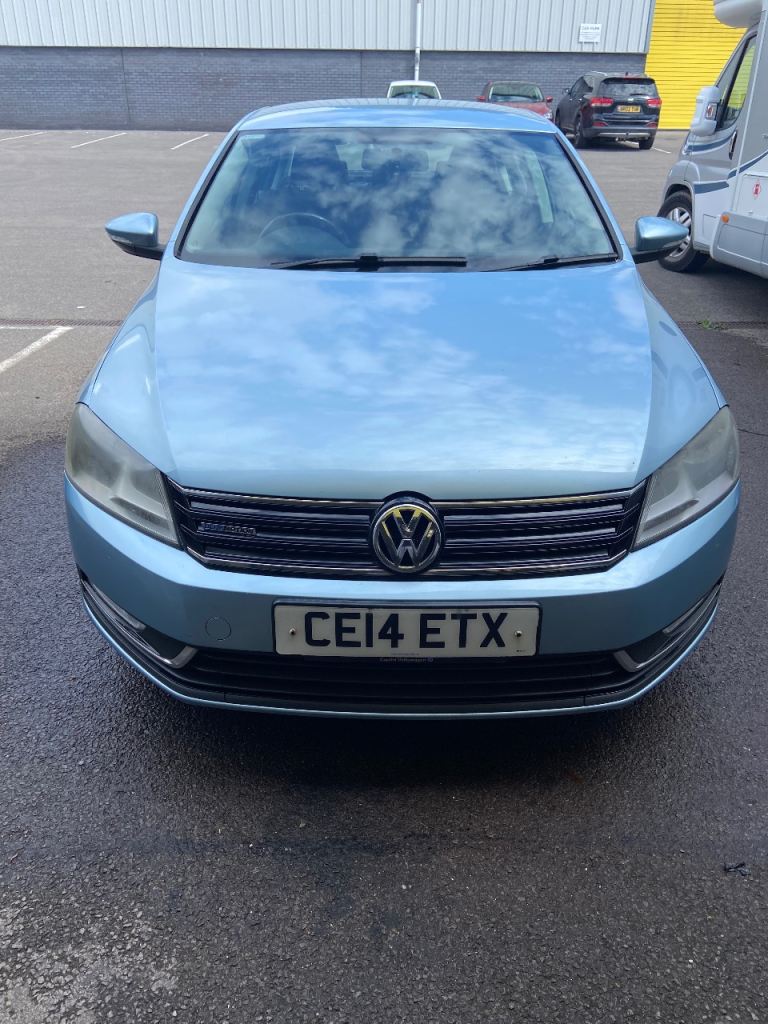 Volkswagen, PASSAT, Saloon, 2014, Manual, 1598 (cc), 4 doors