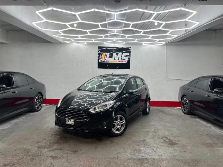 2013 Ford Fiesta 1.0 Zetec 5dr HATCHBACK Petrol Manual