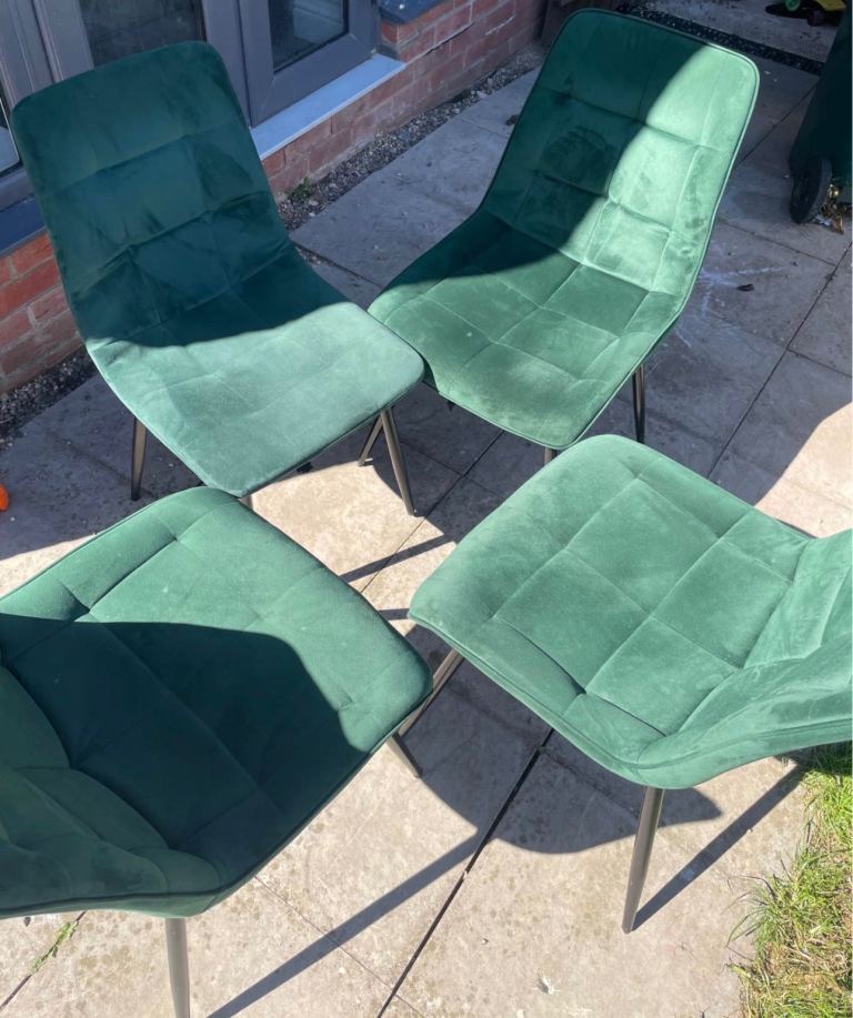 4 X Emerald green chairs 