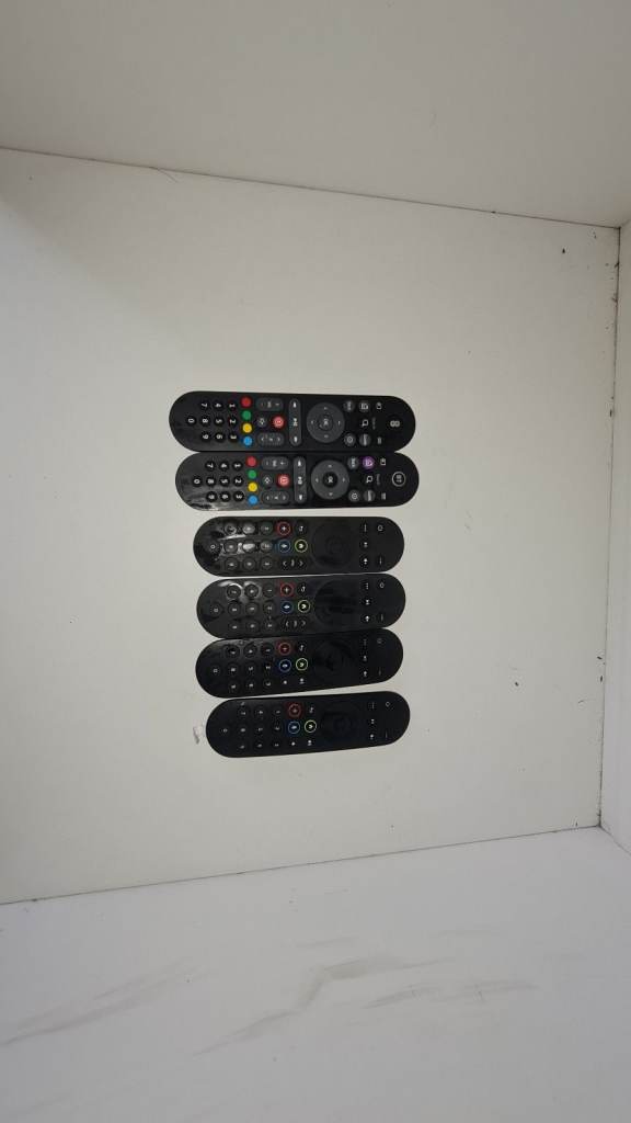 Job Lot – 3 × Sky LC103-ANT + EE RC4123605/01BR + BT RC4123602/01BR Remotes
