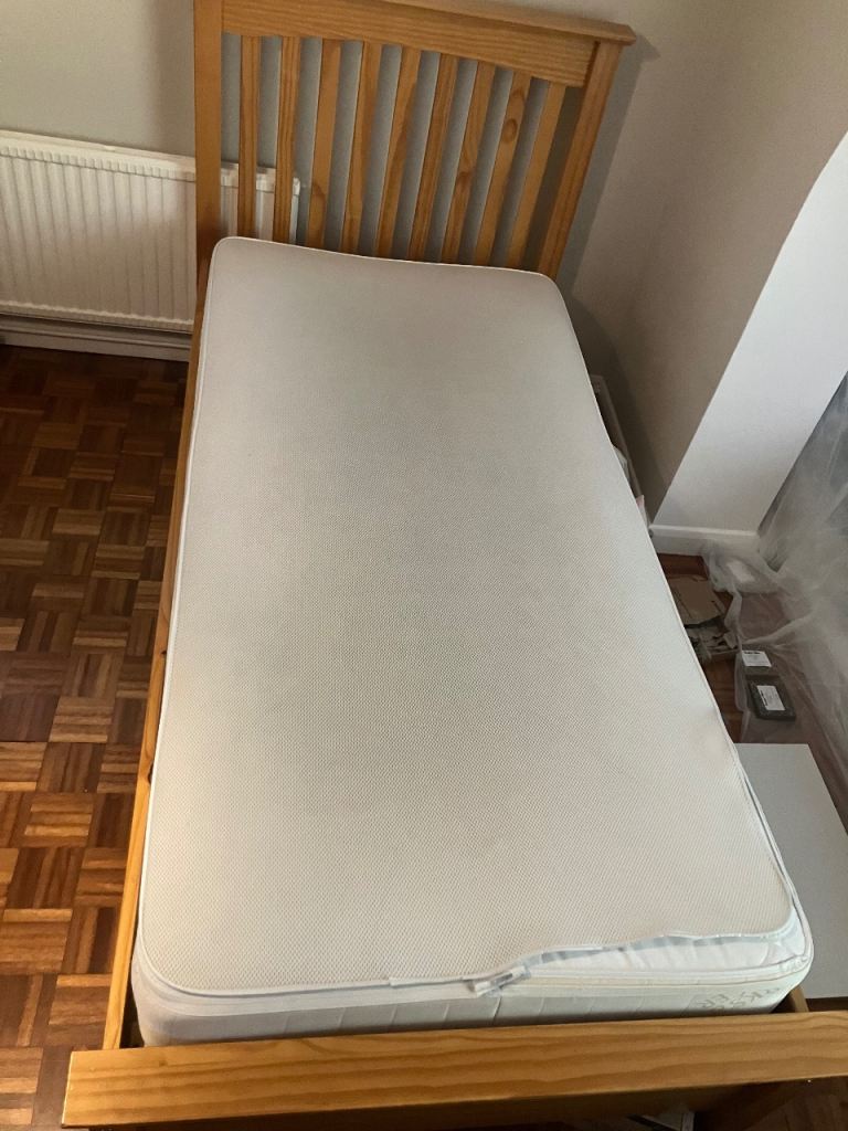 Single bed + mattress (with removable protector) 