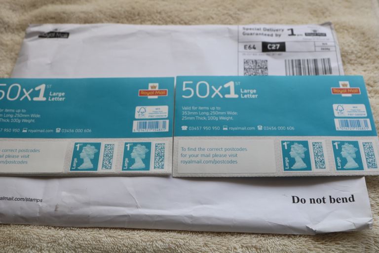 (100) GENUINE ROYAL MAIL 1st CLASS LARGE LETTER STAMPS (SWAP OUT)