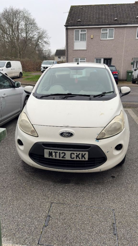Ford, KA, Hatchback, 2012, Manual, 1242 (cc), 3 doors