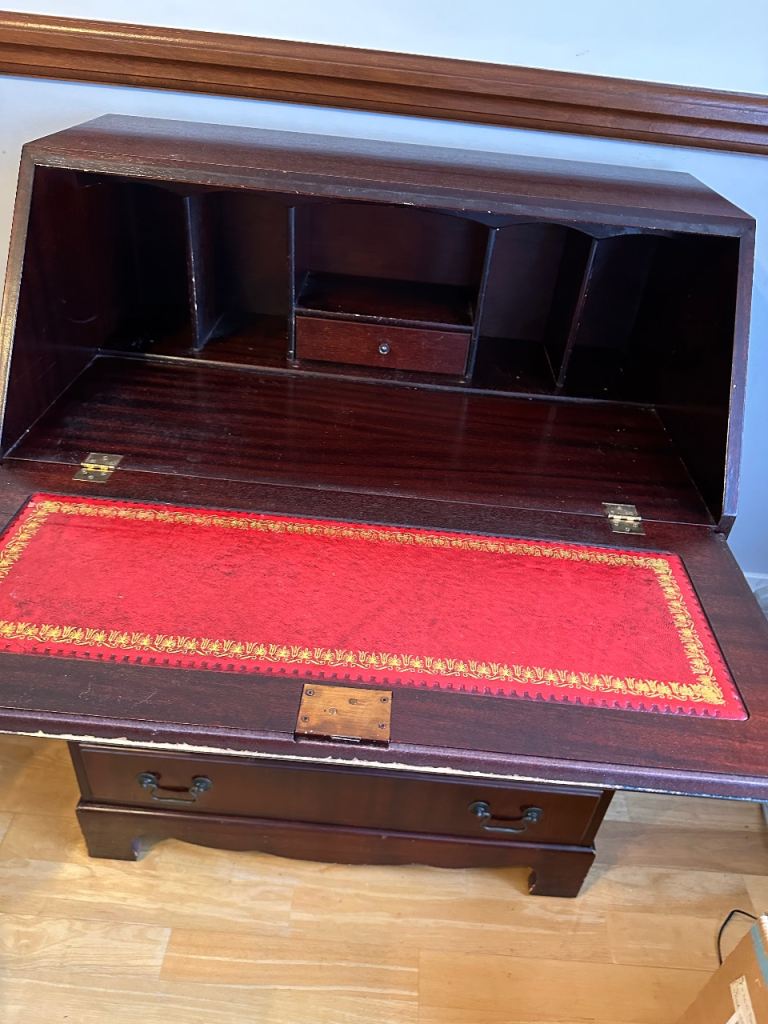 Free Bureau 