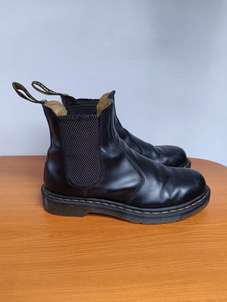 Doc Martens 2976 Yellow Stitch Leather Chelsea Boots UK 7