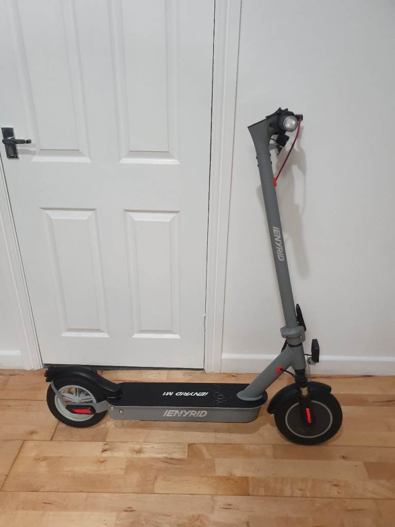 Super Light Weight Foldable - Fast Electric Scooter For Sale.