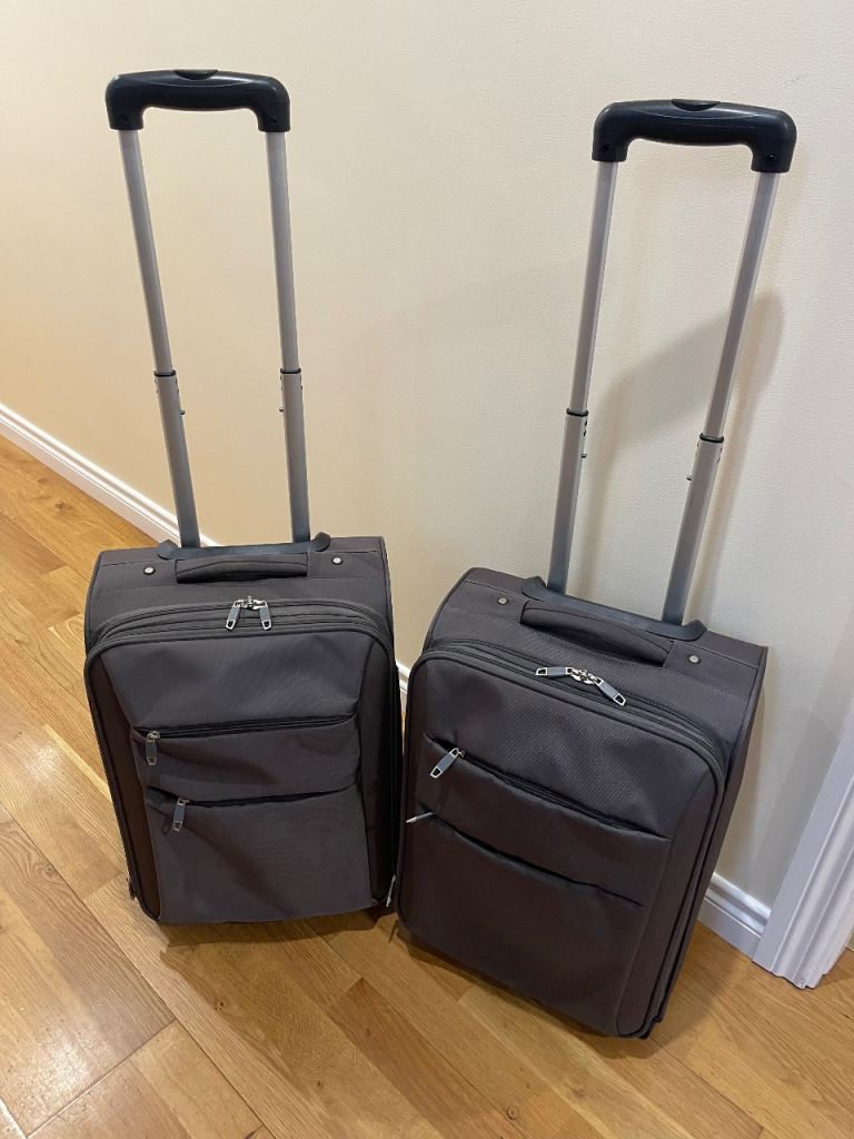 Two Cabin Bag Suitcases in very good condition £10 Each OR both for £18