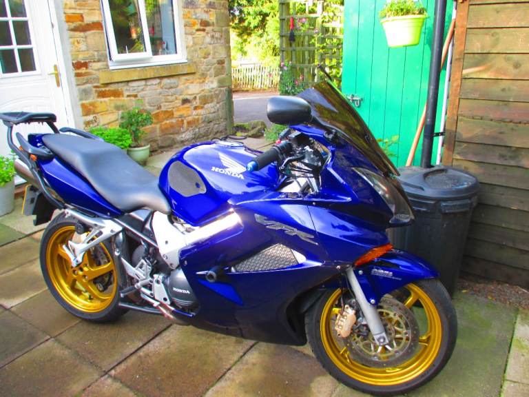 Honda, VFR, 2005, 782 (cc)