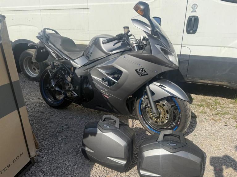 Triumph Sprint ST 1050 Sprint ST1050, 2008, Panniers, finance, delivery