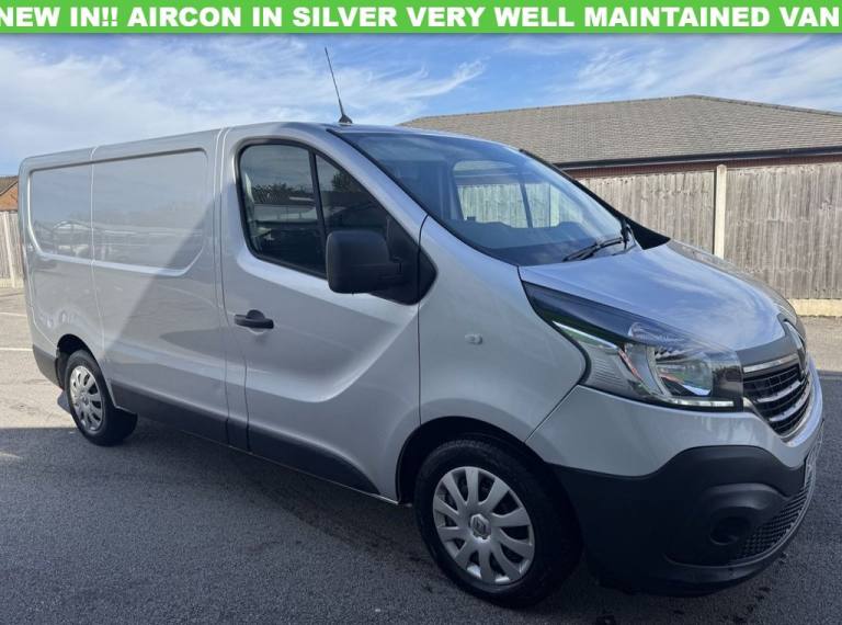 2021 Renault Trafic 2.0 dCi ENERGY 28 Business+ Panel Van 5dr Diesel Manual SWB Standard Roof E P...