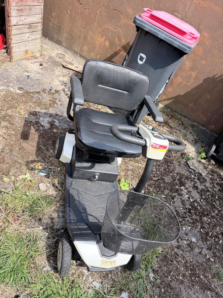 Mobility Scooter with Basket – Fair Condition