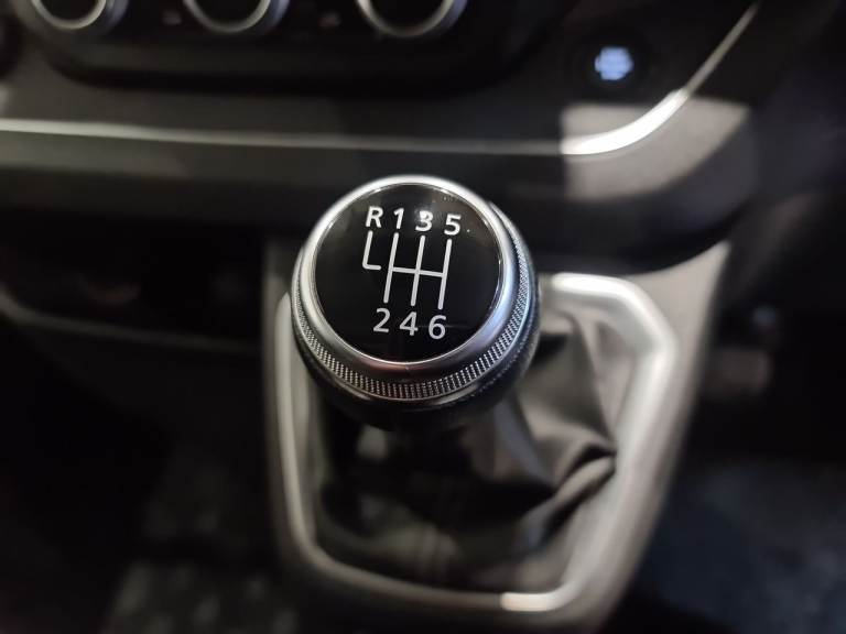 2022 Renault Trafic 2.0 DCI BLUE SL28 SPORT+ L1 H1 150 BHP SWB Panel Van Diesel Manual