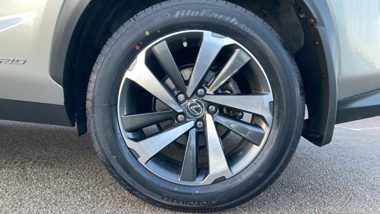 2020 Lexus NX 300h 2.5 Takumi 5dr CVT [Pan roof] Hybrid Estate Estate Hybrid Automatic