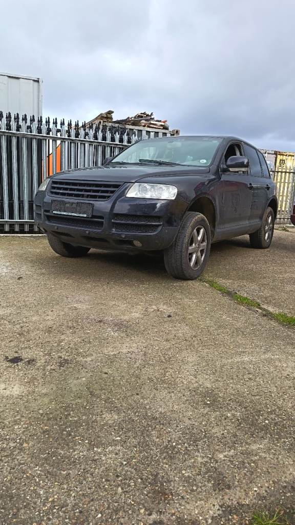 MERCEDES VAN  LEFT HAND DRIVE 