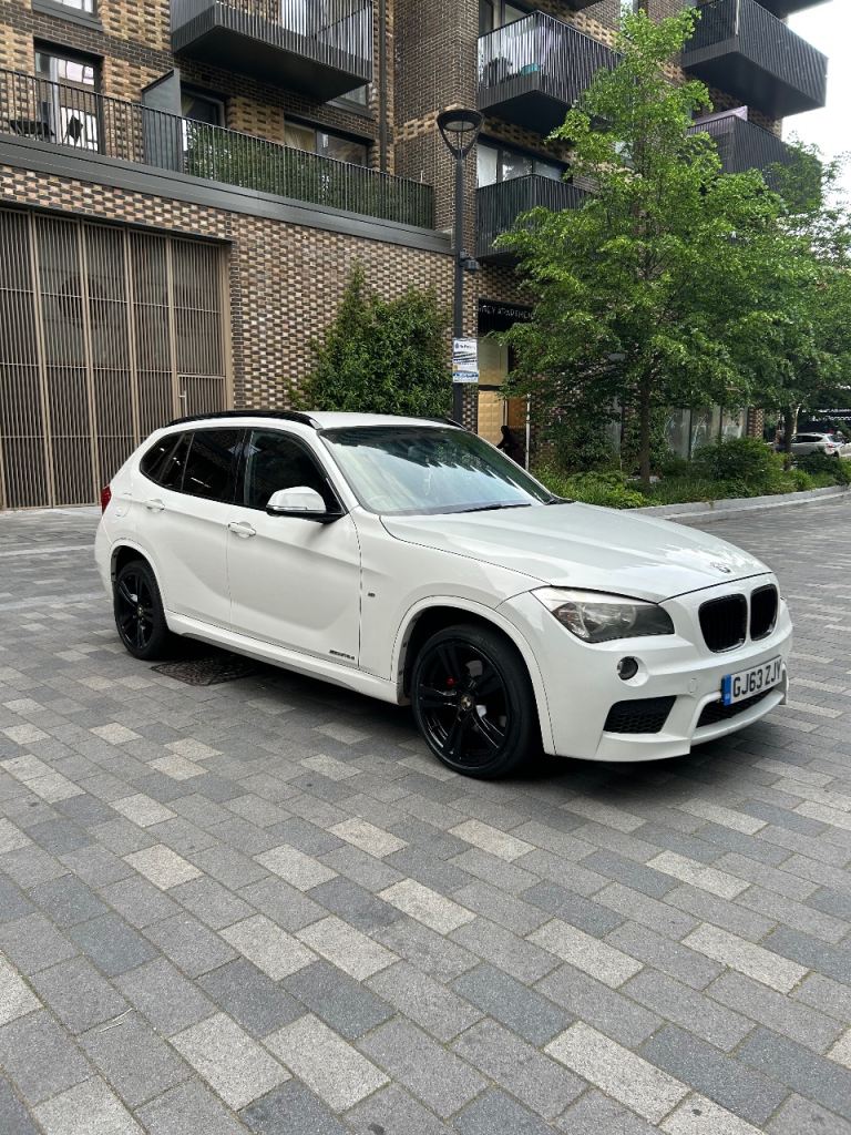 BMW, X1, Estate, 2013, Semi-Auto, 1995 (cc), 5 doors