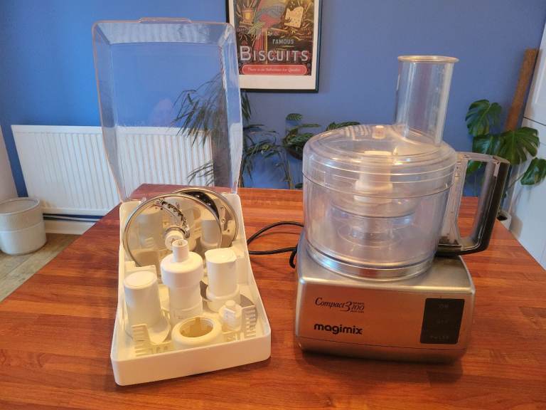 Magimix 3100 Multi Cuve with Full Accessories