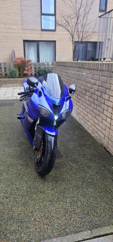 BLUE Kawasaki, Ninja ZX 6, 2010, 599 (cc) | in Canning Town, London