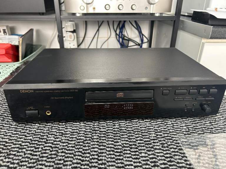 PENDING SALE. Denon DCD-485 CD Player (not playing)