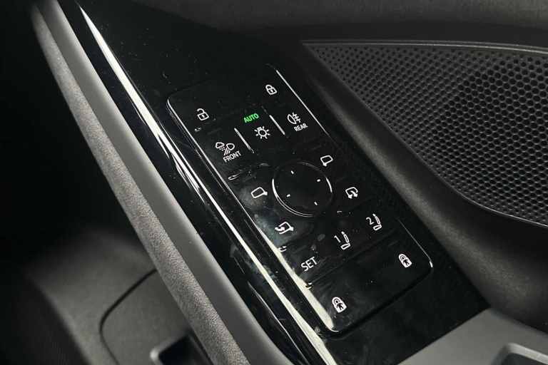 2025 Audi A6 370kW S6 Quattro 100kWh Launch Edition 5dr Auto Estate Electric Automatic