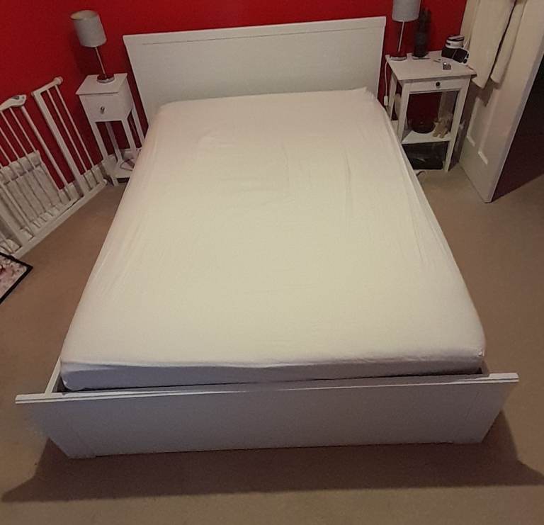 IKEA King Size Bed Fram