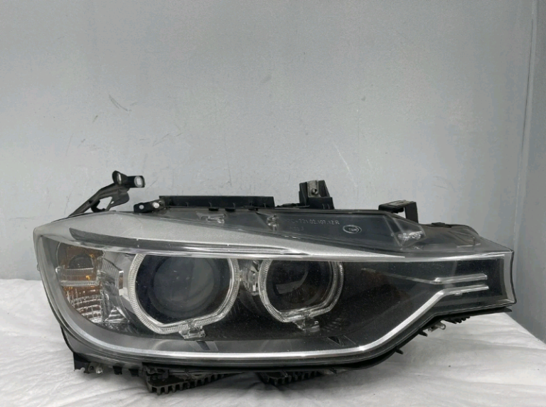 BMW 3 SERIES - F30/ F31 - XENON HEADLIGHT - DRIVERSIDE - COMPLETE