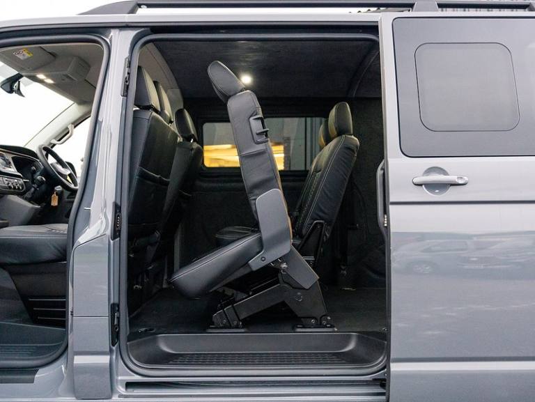 2024 Volkswagen Transporter TDI T28 Highline Panel Van Diesel Manual