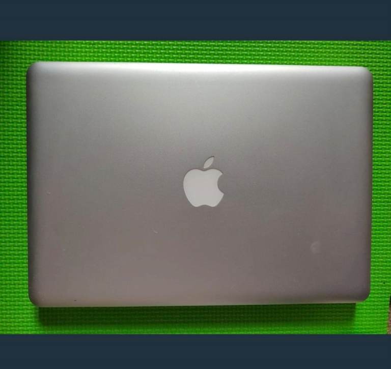 MACBOOK 13 INCH LAPTOP