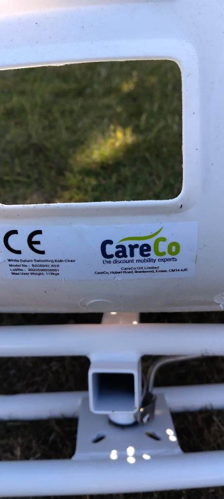 Over bath swivel seat