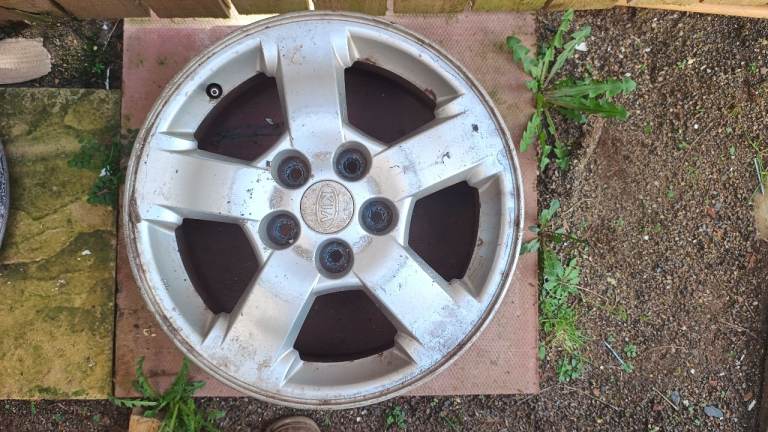 Kia 114.3 alloy