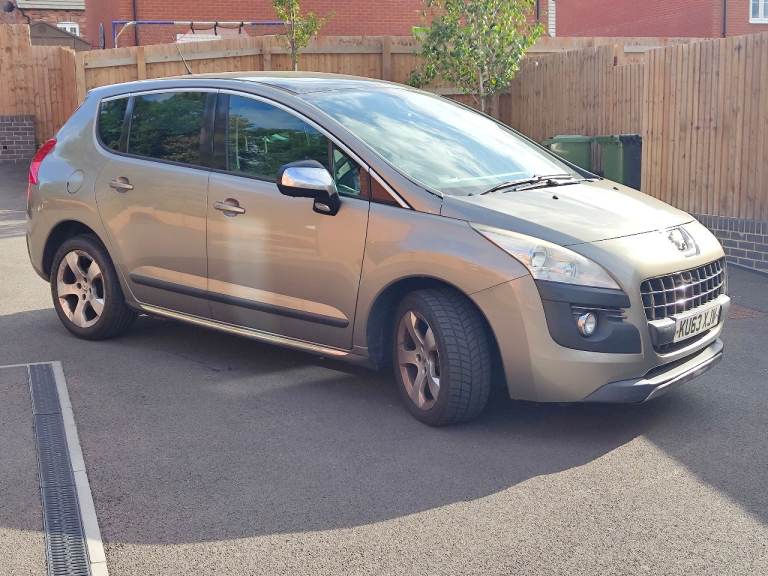 Peugeot, 3008, Hatchback, 2013, Manual, 1560 (cc), 5 doors