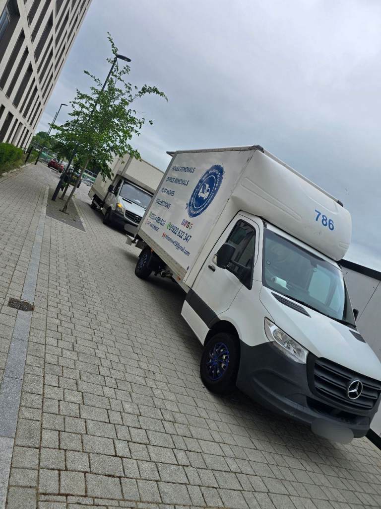 Proffesional House Removals | Trusted & Fast Movers | Get A Quote Today