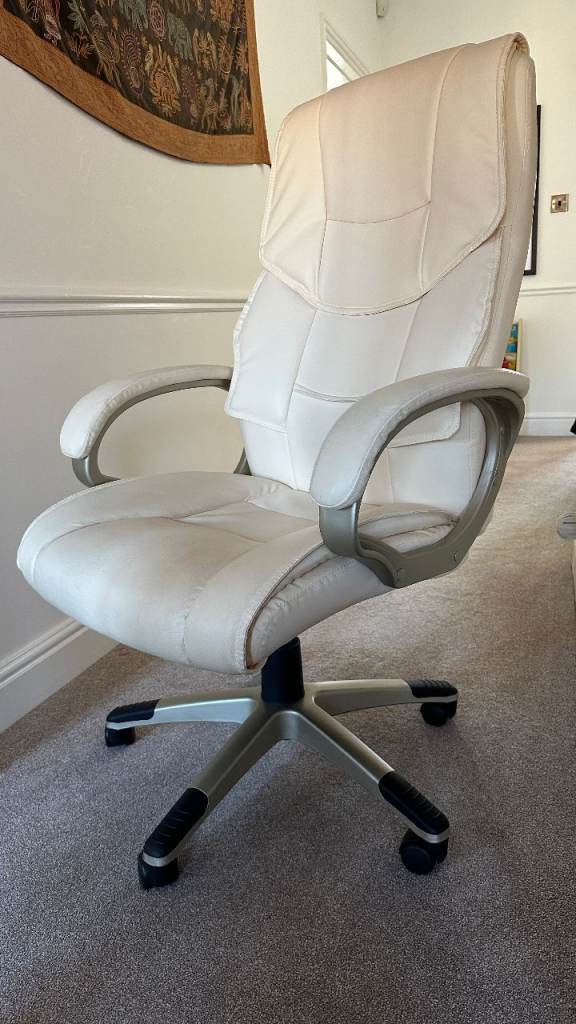 Executive Office Chair - cream