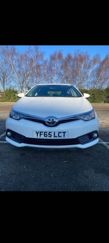 Toyota, AURIS, Hatchback, 2015, Manual, 1197 (cc), 5 doors