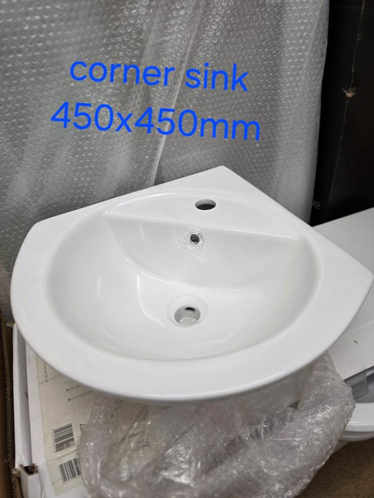 New White Corner Sink 450x450mm – Perfect for Small Bathrooms