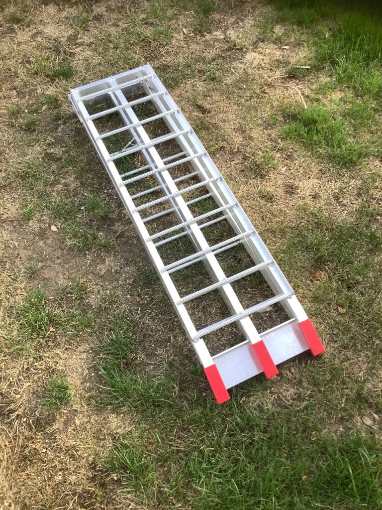 ‘LIKE NEW’ FOLDING ALUMINIUM MOTORCYCLE 🏍️ LOADING RAMP 