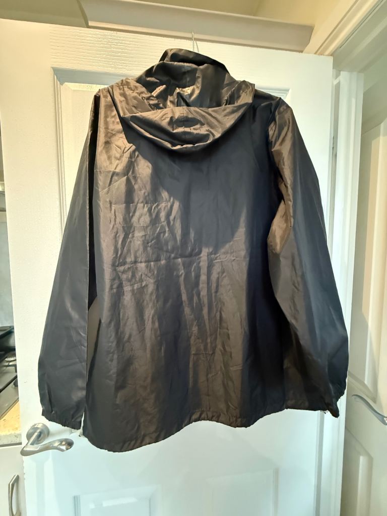 BNWT Snowdonia Black Waterproof Outdoor Packaway Jacket XL