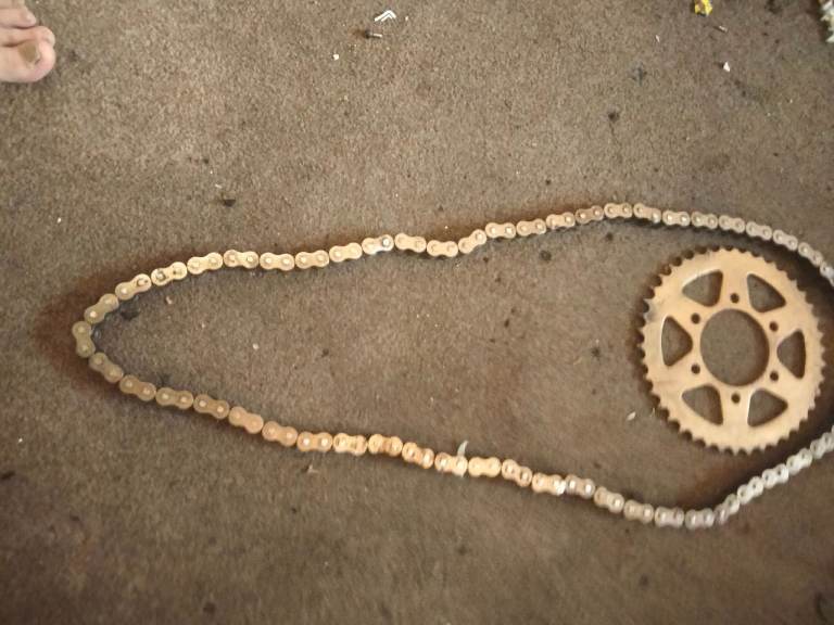 Kawasaki z 1000 2005.6 chain &42 t sprocket &4prockey