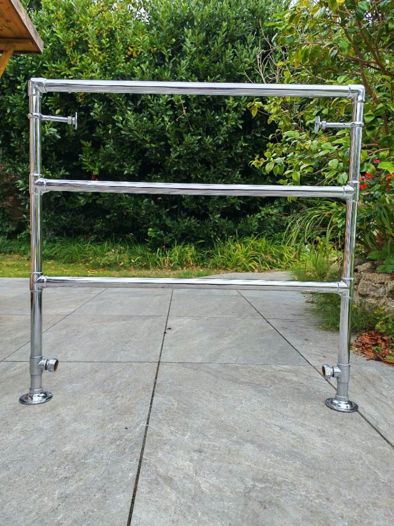 Traditional Chrome Towel Radiator
