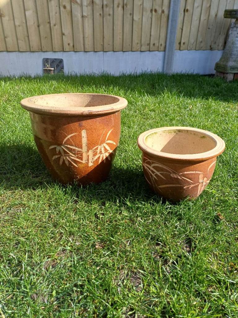 2 x Terracotta Outdoor Garden Plant Pots 