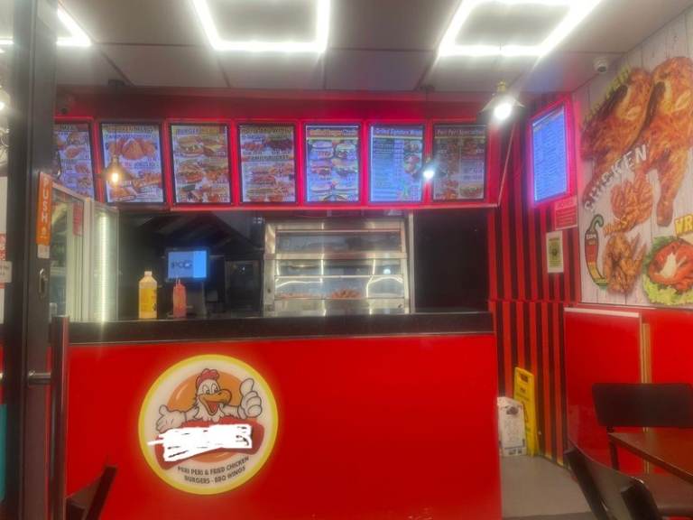 Chicken Shop in Putney Ref: RB567