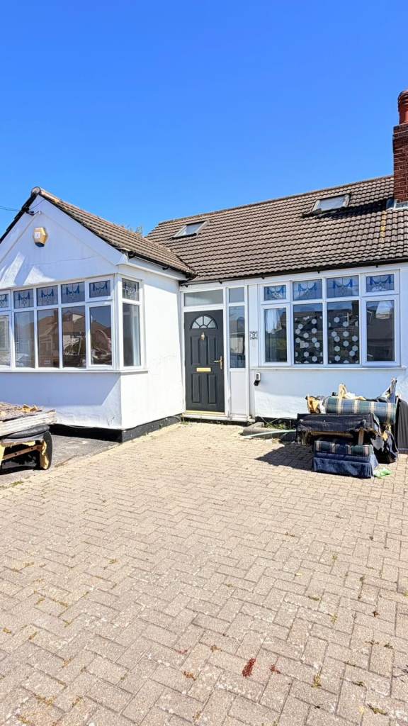 Discover modern luxury living in this 4-bedroom bungalow on David Drive, Harold Wood, RM3 