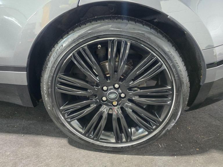 2018 Land Rover Range Rover Velar 3.0 D300 First Edition 5dr Auto ESTATE DIESEL Automatic