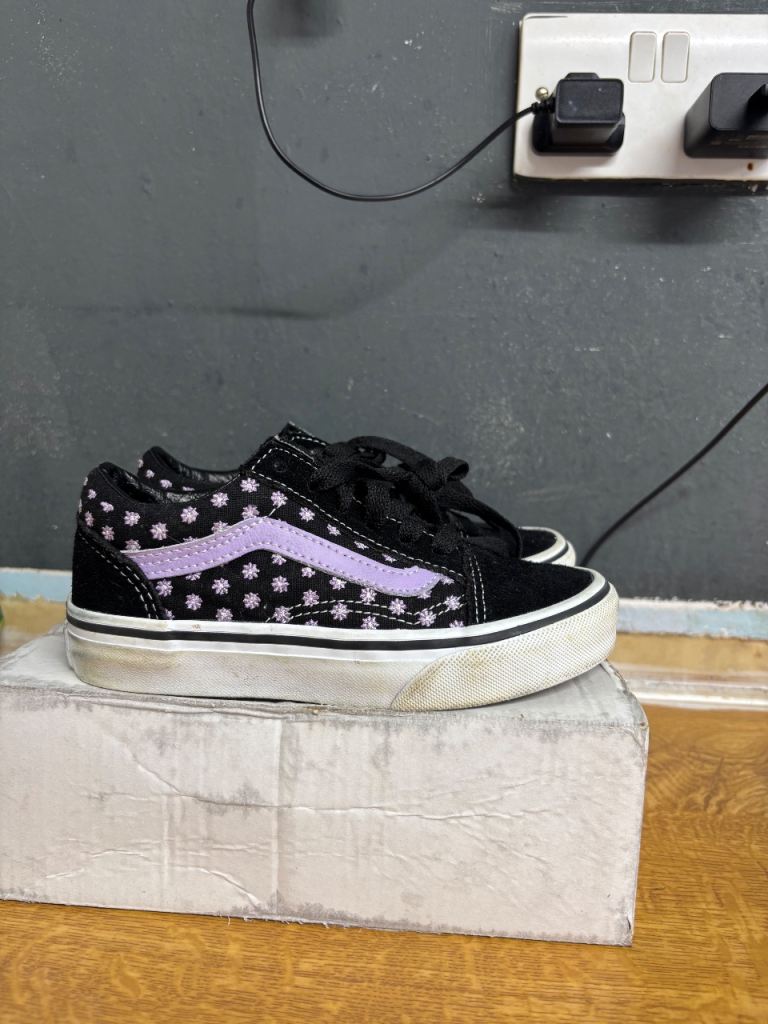 Vans 