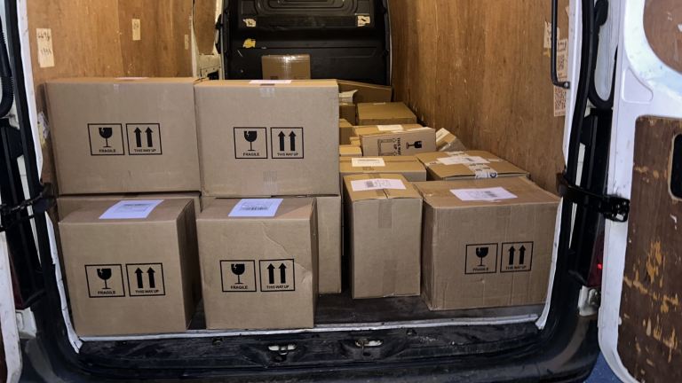 Transportation, freight and removals, urgent deliveries