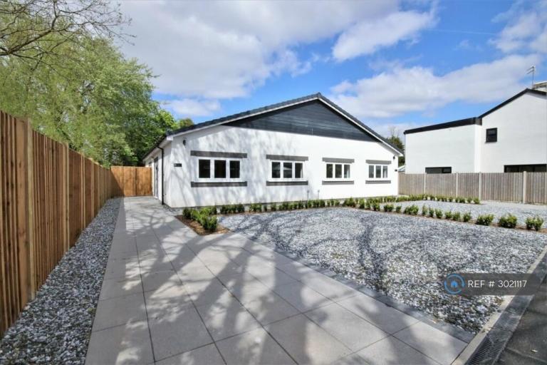 2 bedroom house in St Johns Villas, Widnes, WA8 (2 bed) (#3021117)